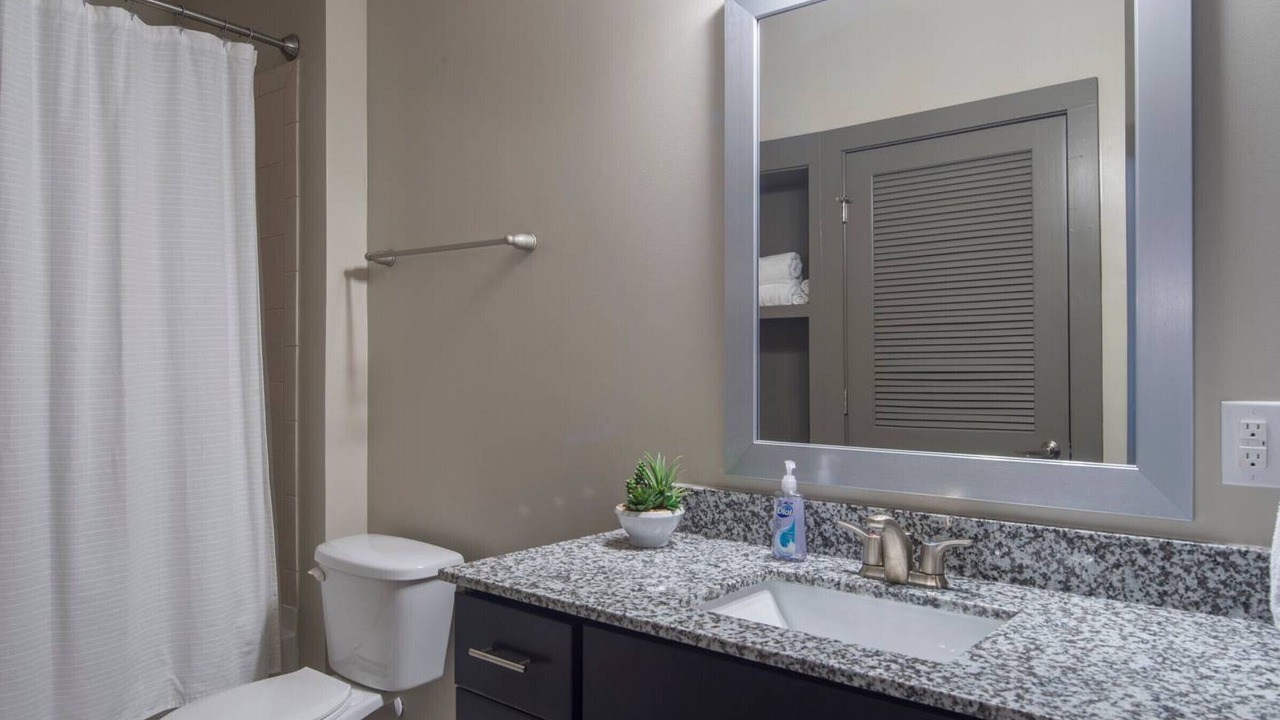 Photo of Bathroom in Fourth Ward