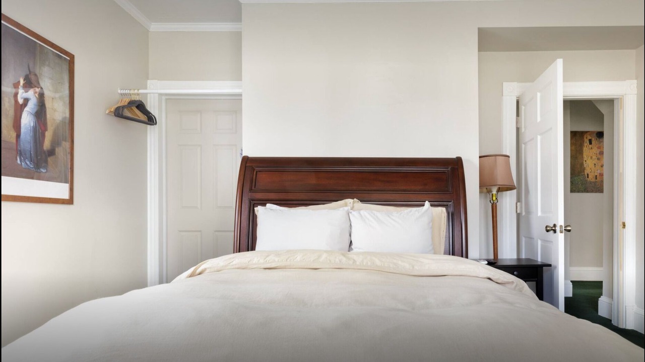 Photo of Bedroom in Pine Bush