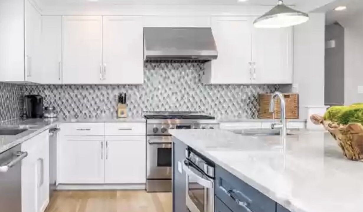 Photo of Kitchen in Avalon