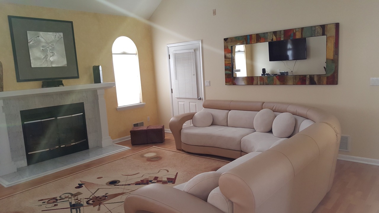 Photo of Livingroom in Henryville