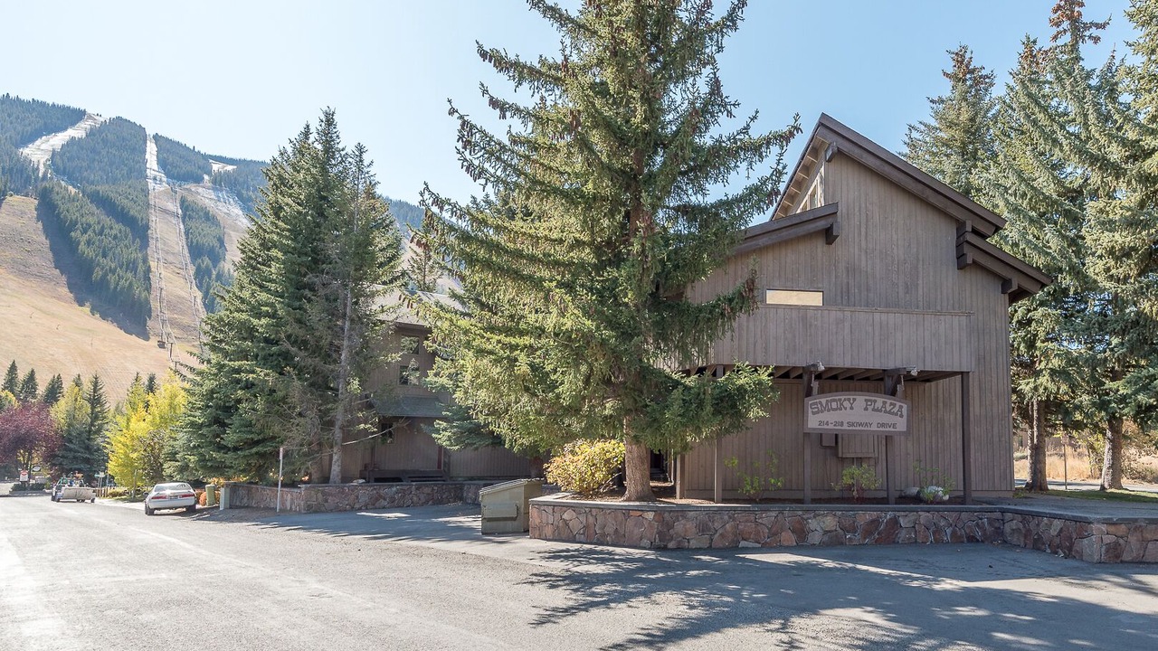 Photo of Outdoor in Warm Springs