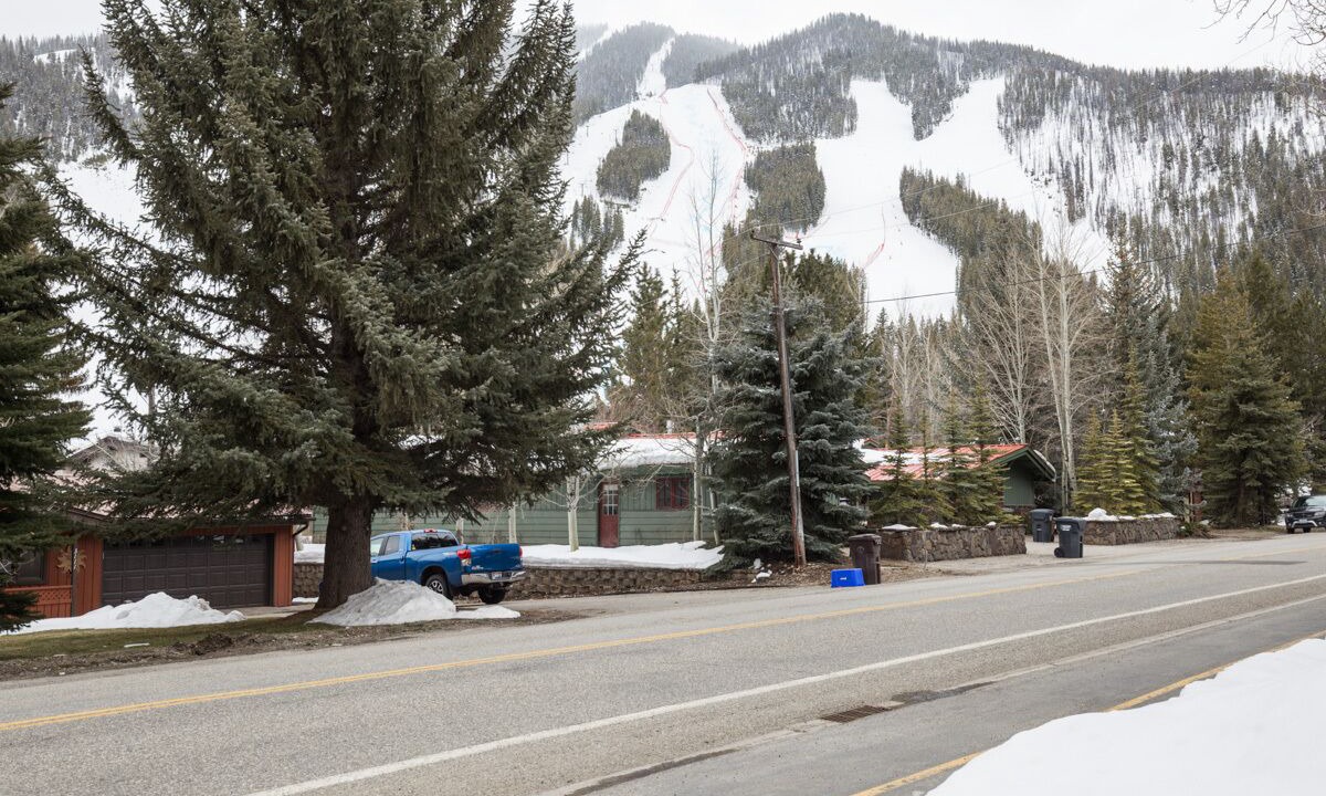 Photo of Outdoor in Warm Springs
