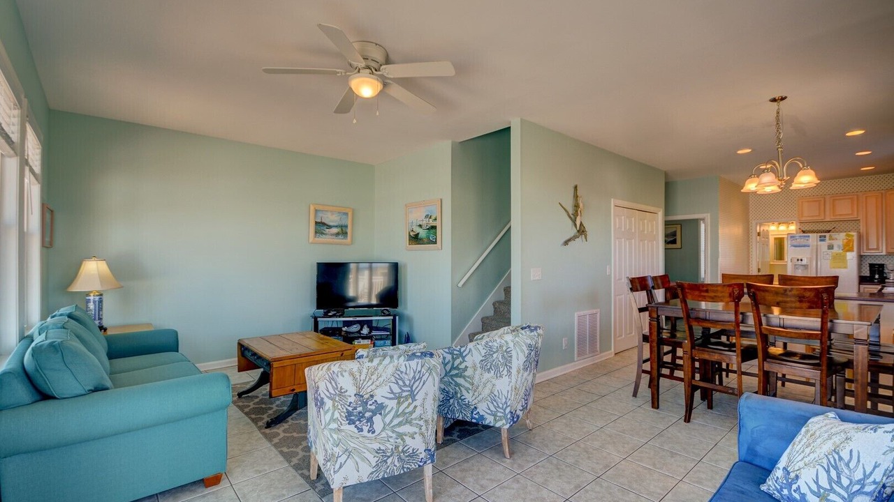 Photo of Livingroom in North Topsail Beach