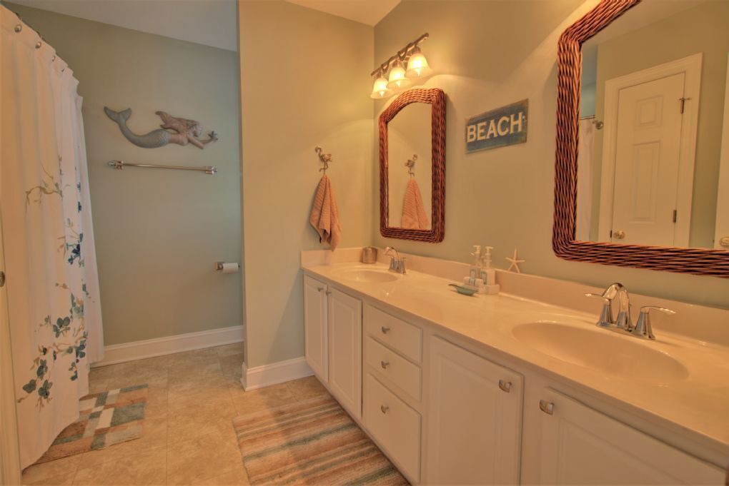 Photo of Bathroom in Surf City