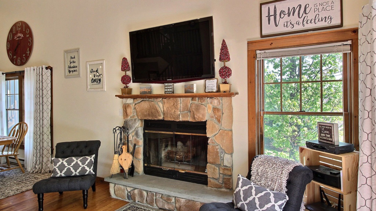 Photo of Livingroom in Tannersville