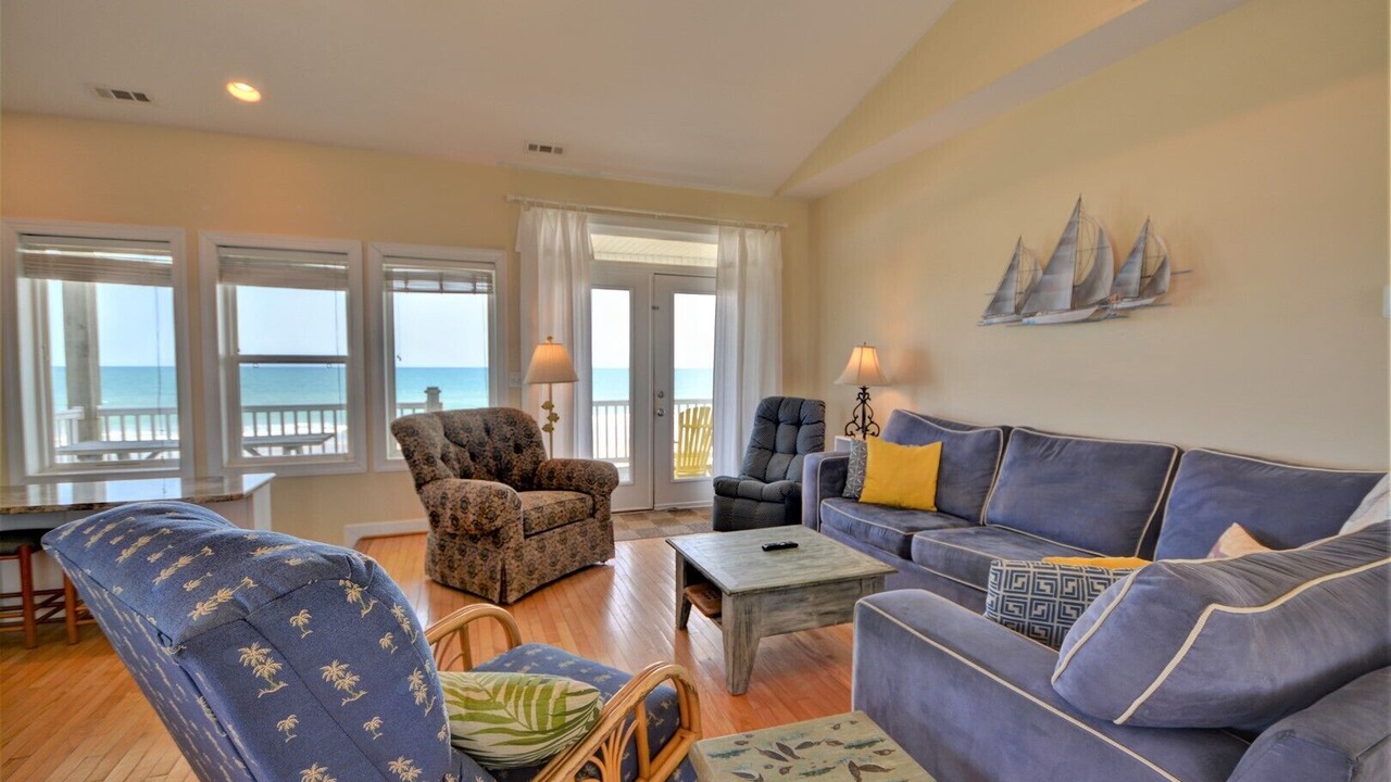 Photo of Bedroom in North Topsail Beach