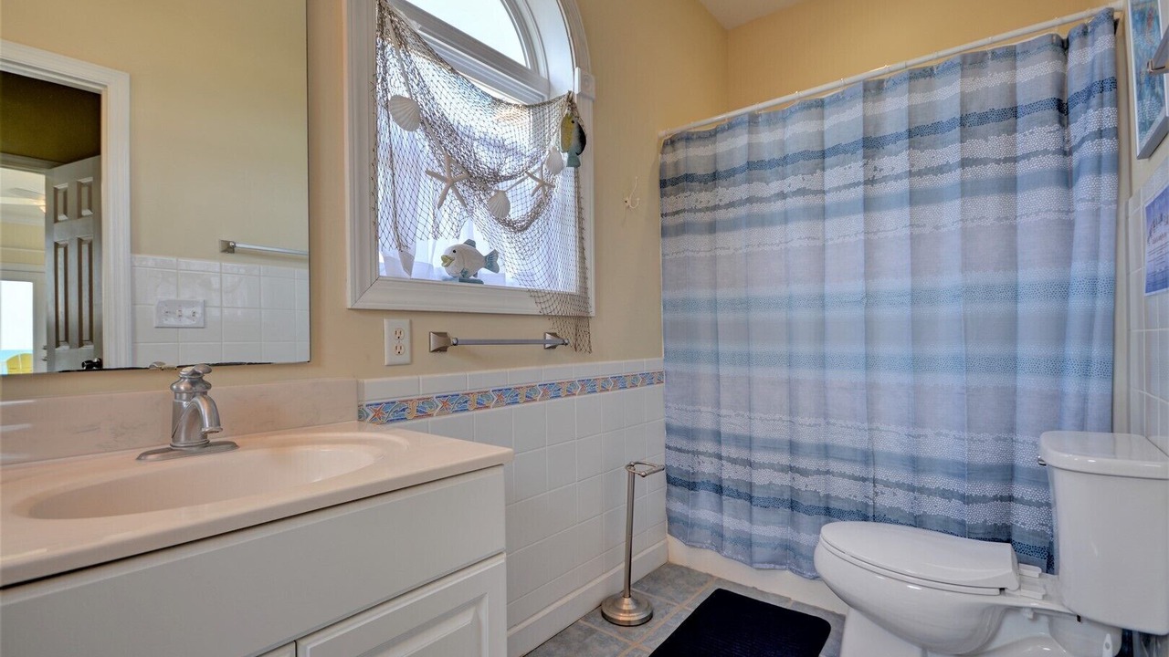Photo of Bathroom in North Topsail Beach