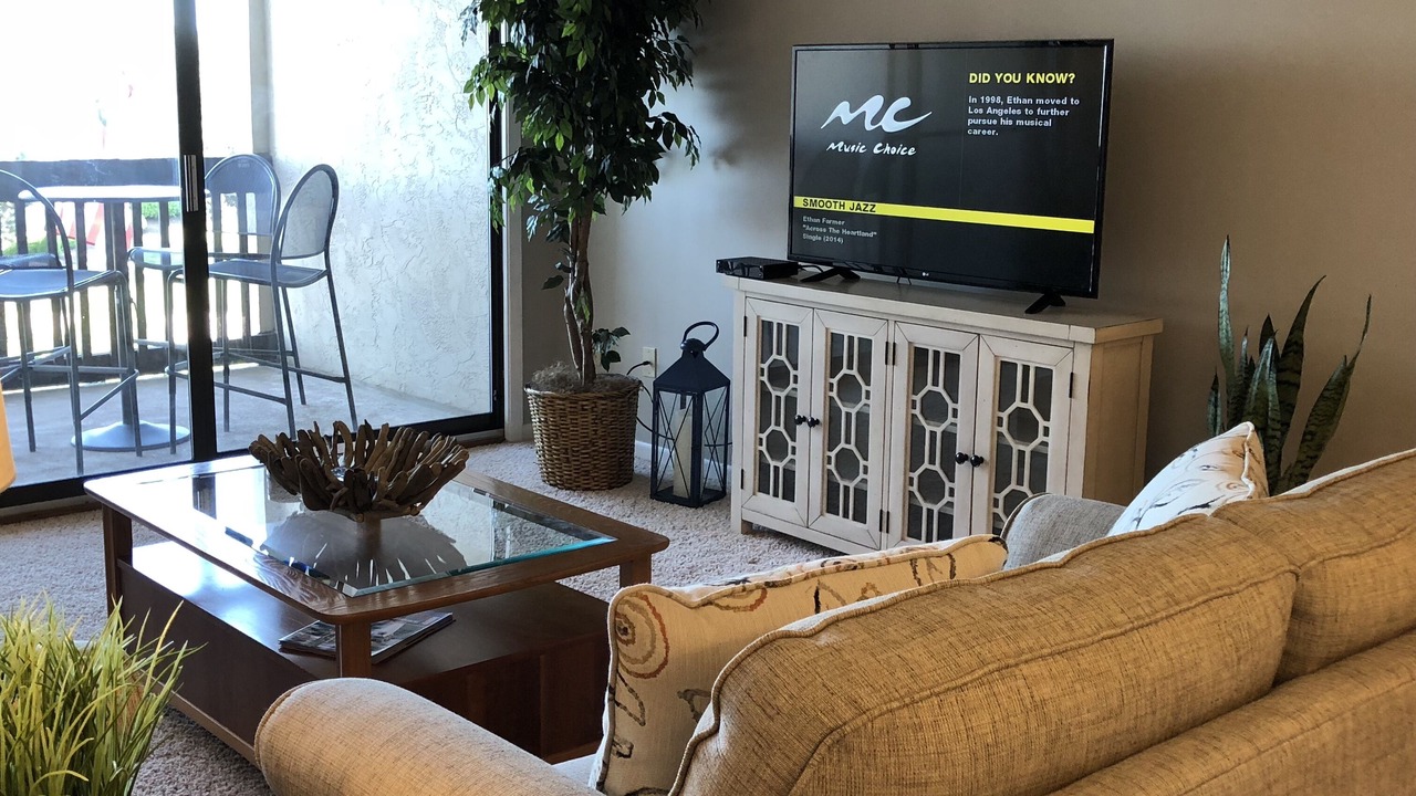 Photo of Livingroom in Port Clinton