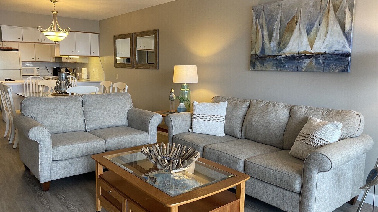 Photo of Livingroom in Port Clinton