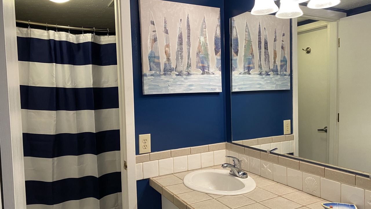 Photo of Bathroom in Port Clinton