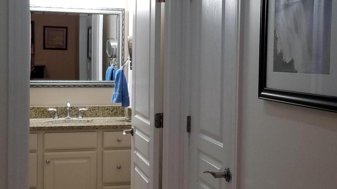Photo of Bathroom in Geneva-on-the-Lake
