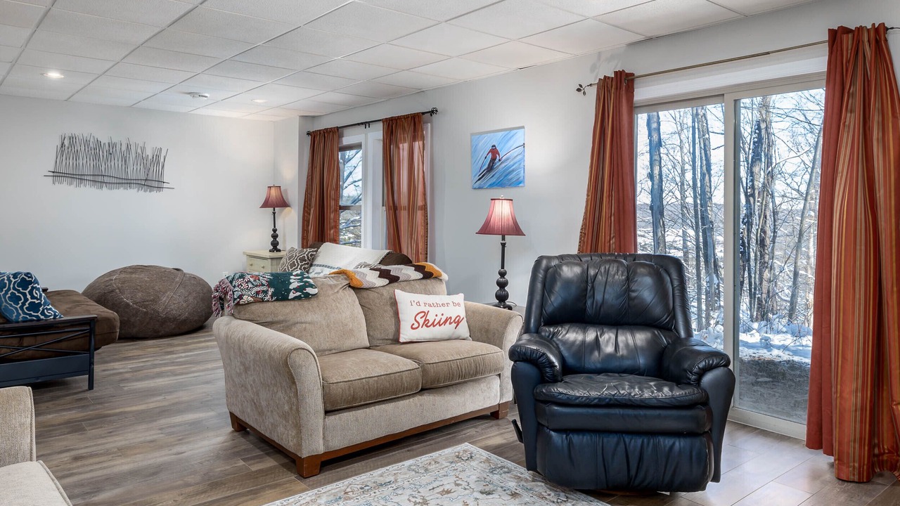Photo of Bedroom in Hidden Valley