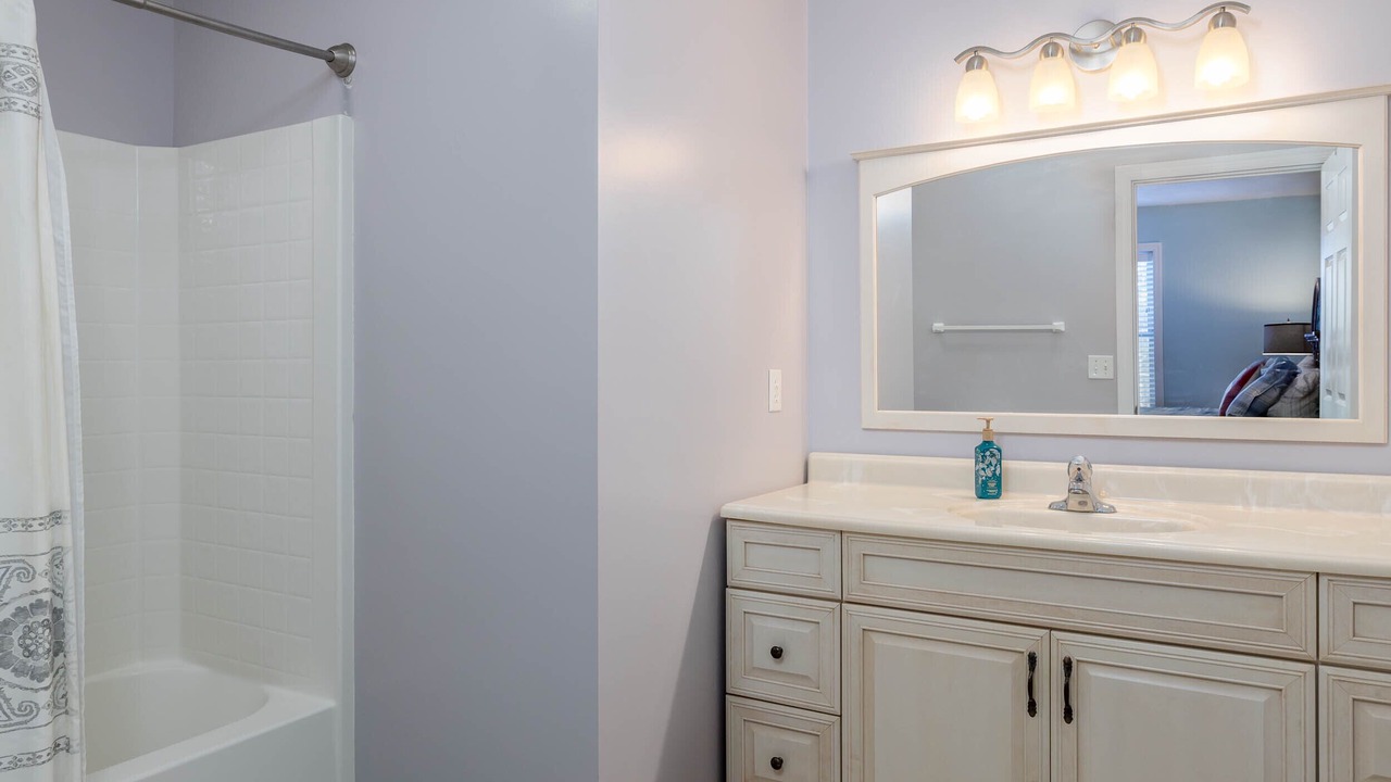 Photo of Bathroom in Hidden Valley