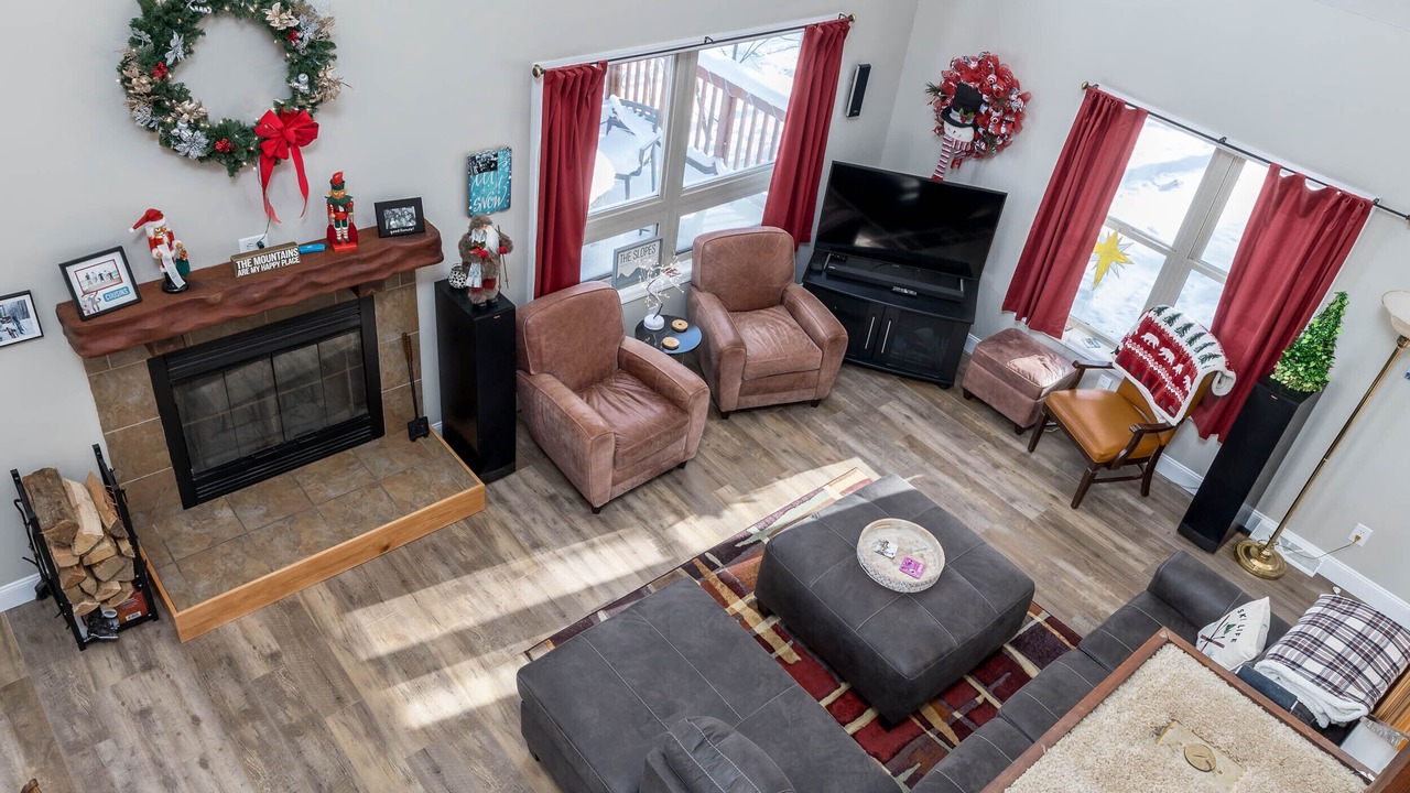 Photo of Bedroom in Hidden Valley