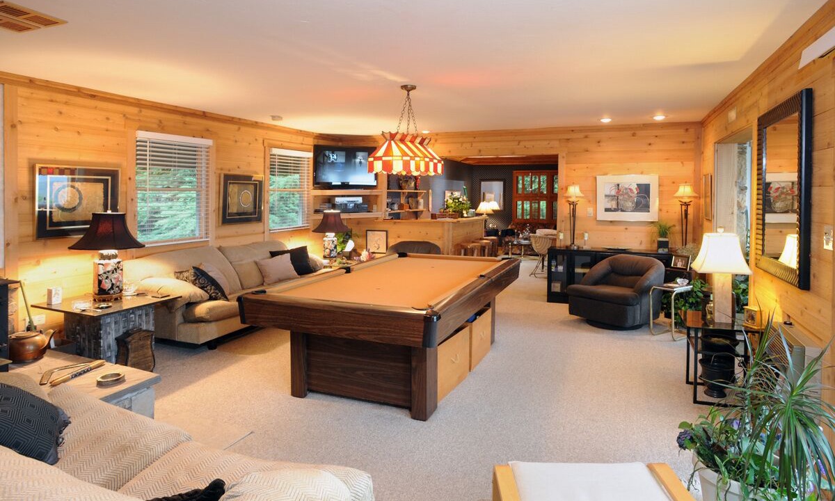 Photo of Bedroom in Champion