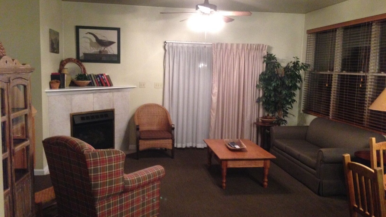 Photo of Livingroom in Sybertsville