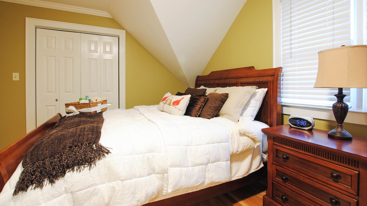 Photo of Bedroom in Cleveland
