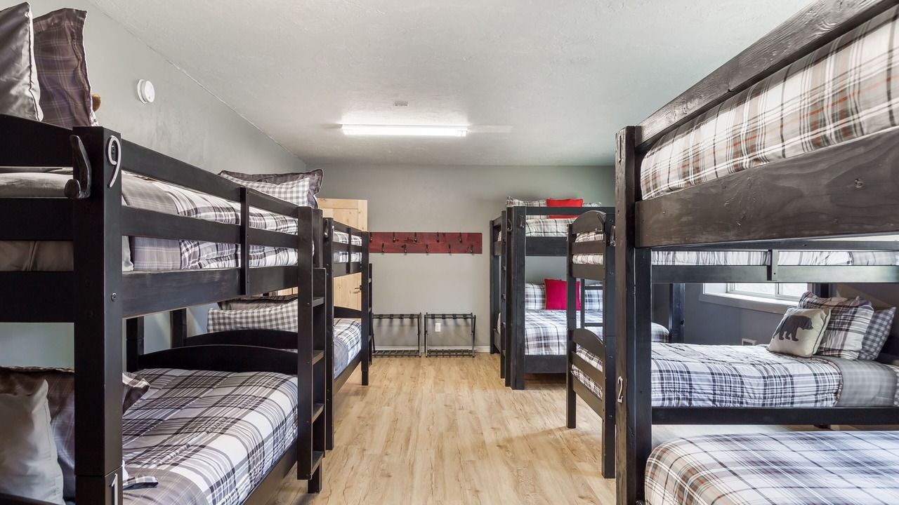 Photo of Bedroom in Island Park