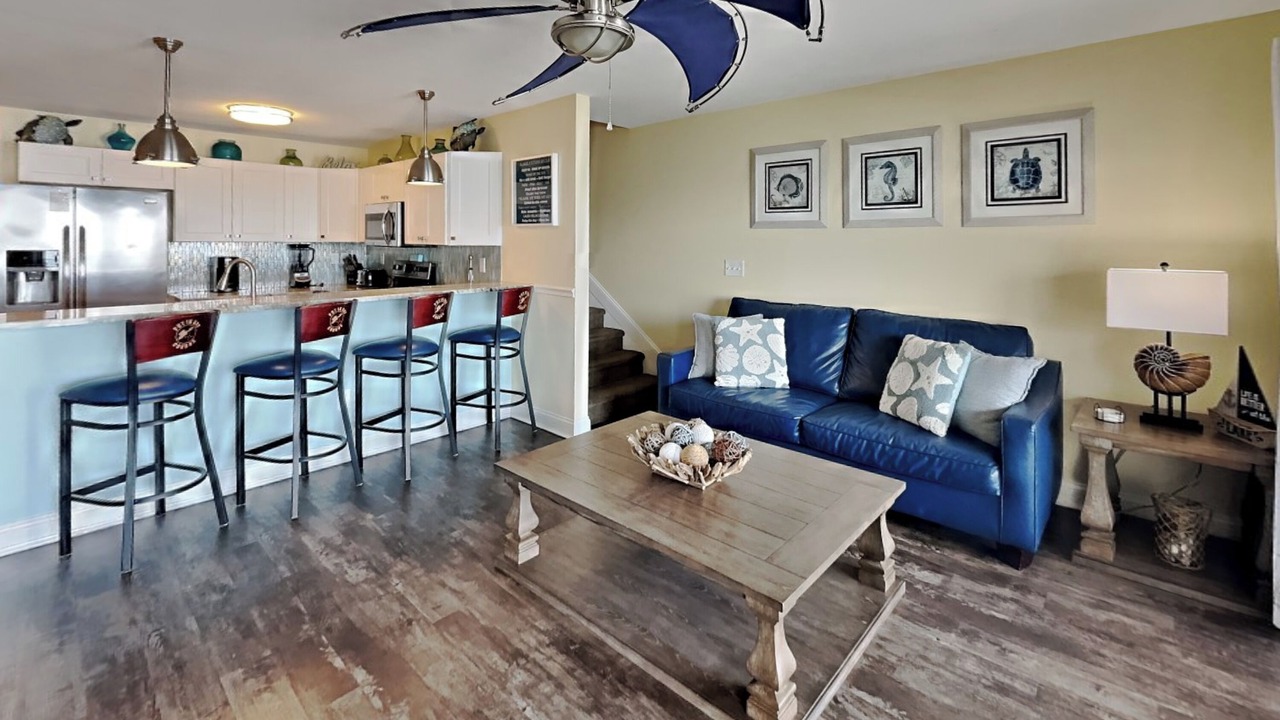 Photo of Livingroom in Put-in-Bay