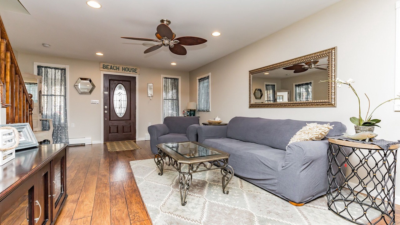 Photo of Bedroom in Bradley Beach