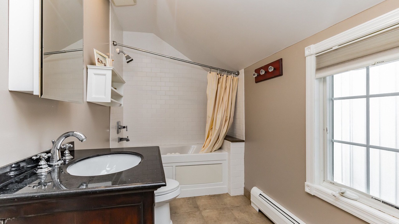 Photo of Bathroom in Bradley Beach
