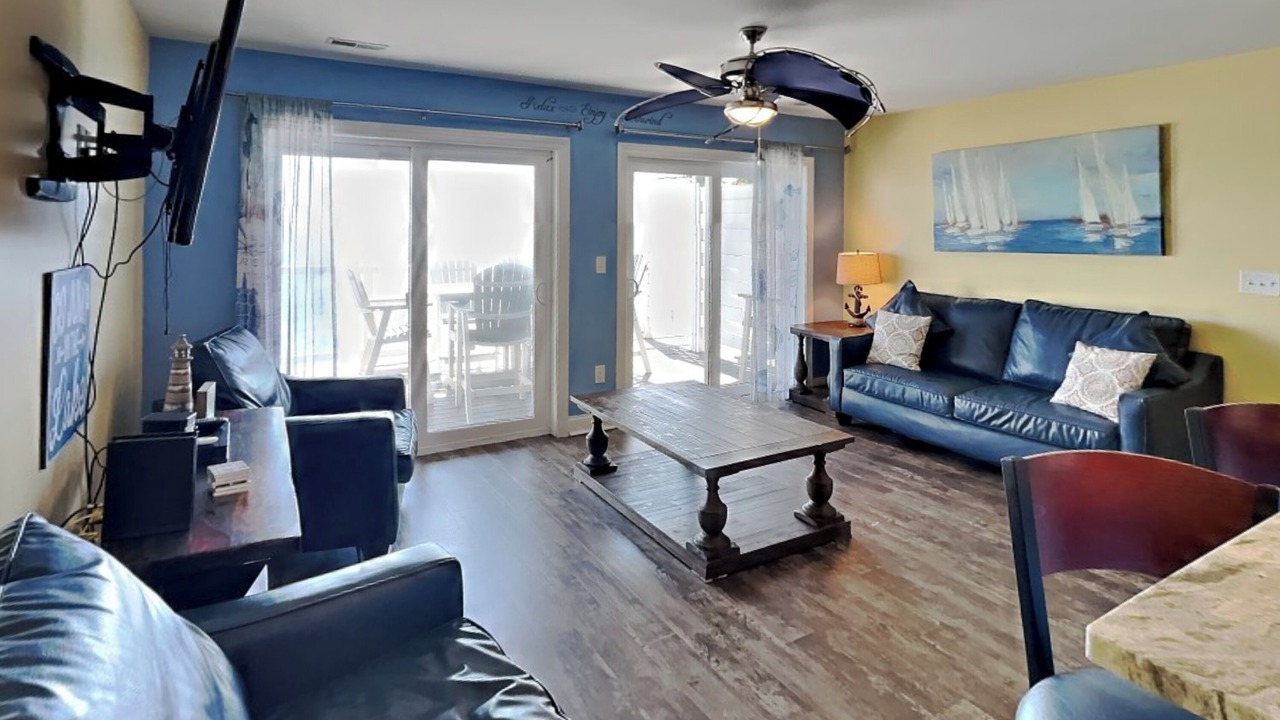 Photo of Livingroom in Put-in-Bay