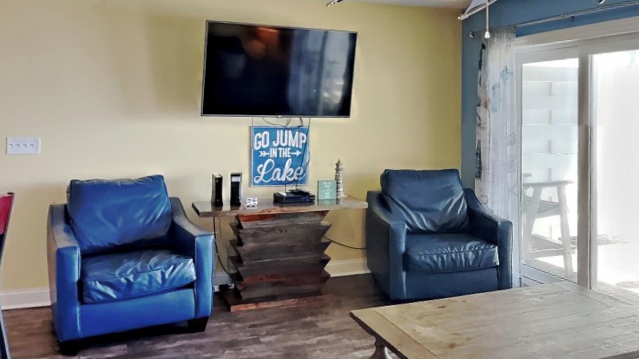 Photo of Livingroom in Put-in-Bay