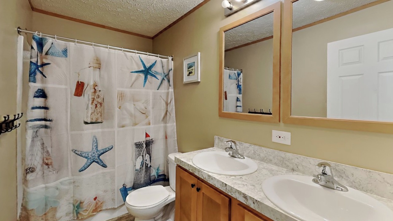 Photo of Bathroom in Put-in-Bay