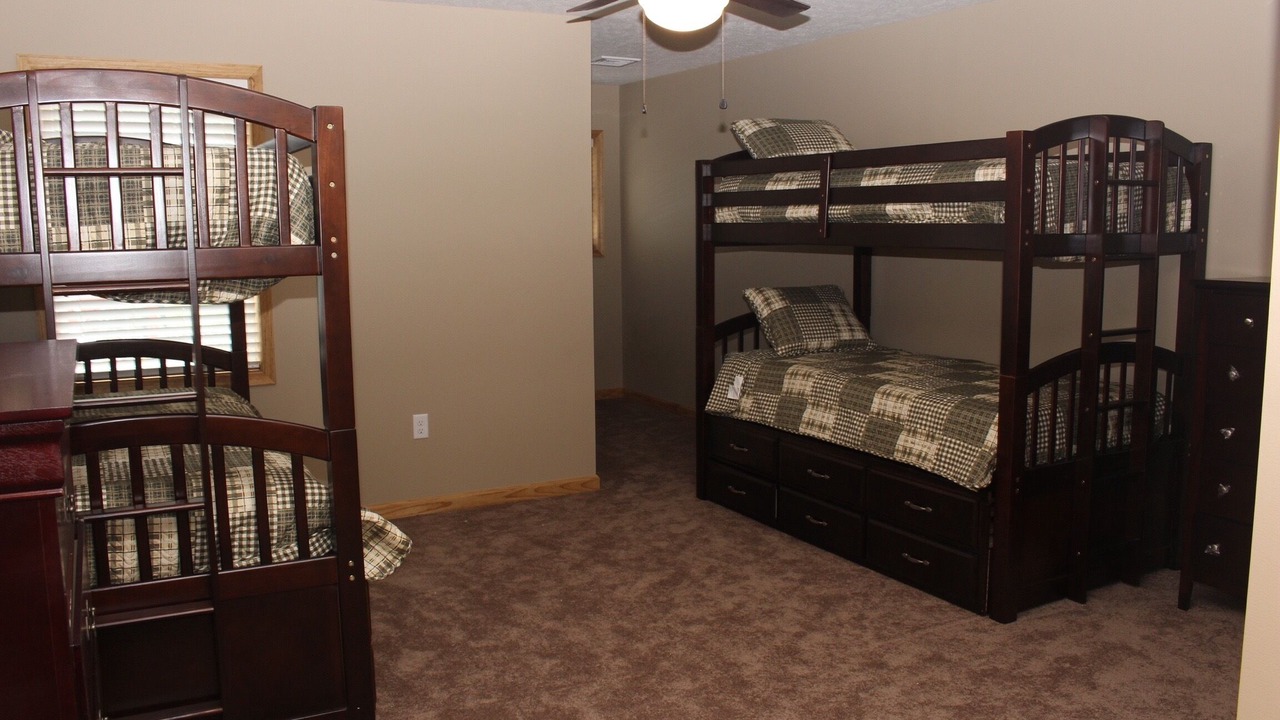Photo of Bedroom in Lake Harmony Estates