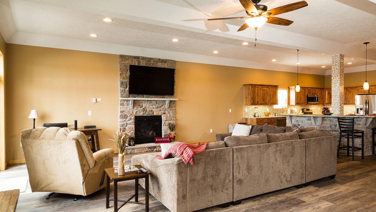 Photo of Bedroom in Lake Harmony Estates