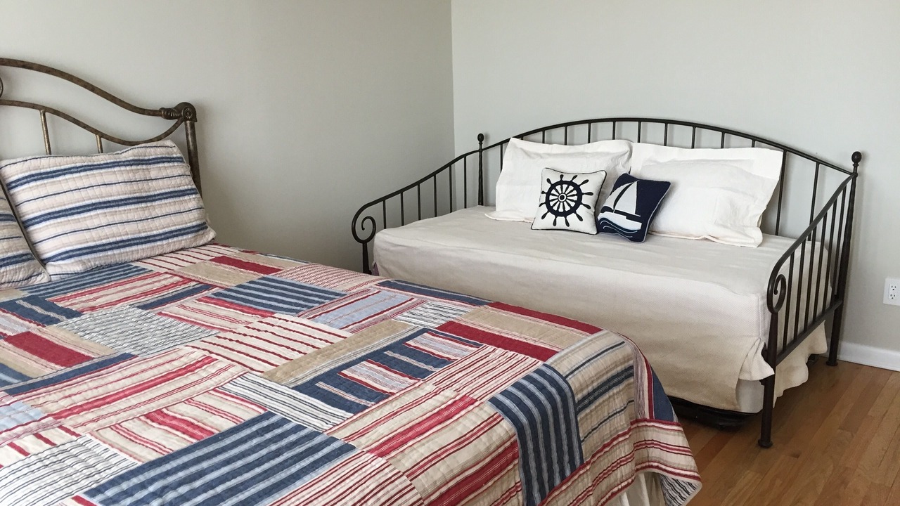 Photo of Bedroom in Point Pleasant Beach