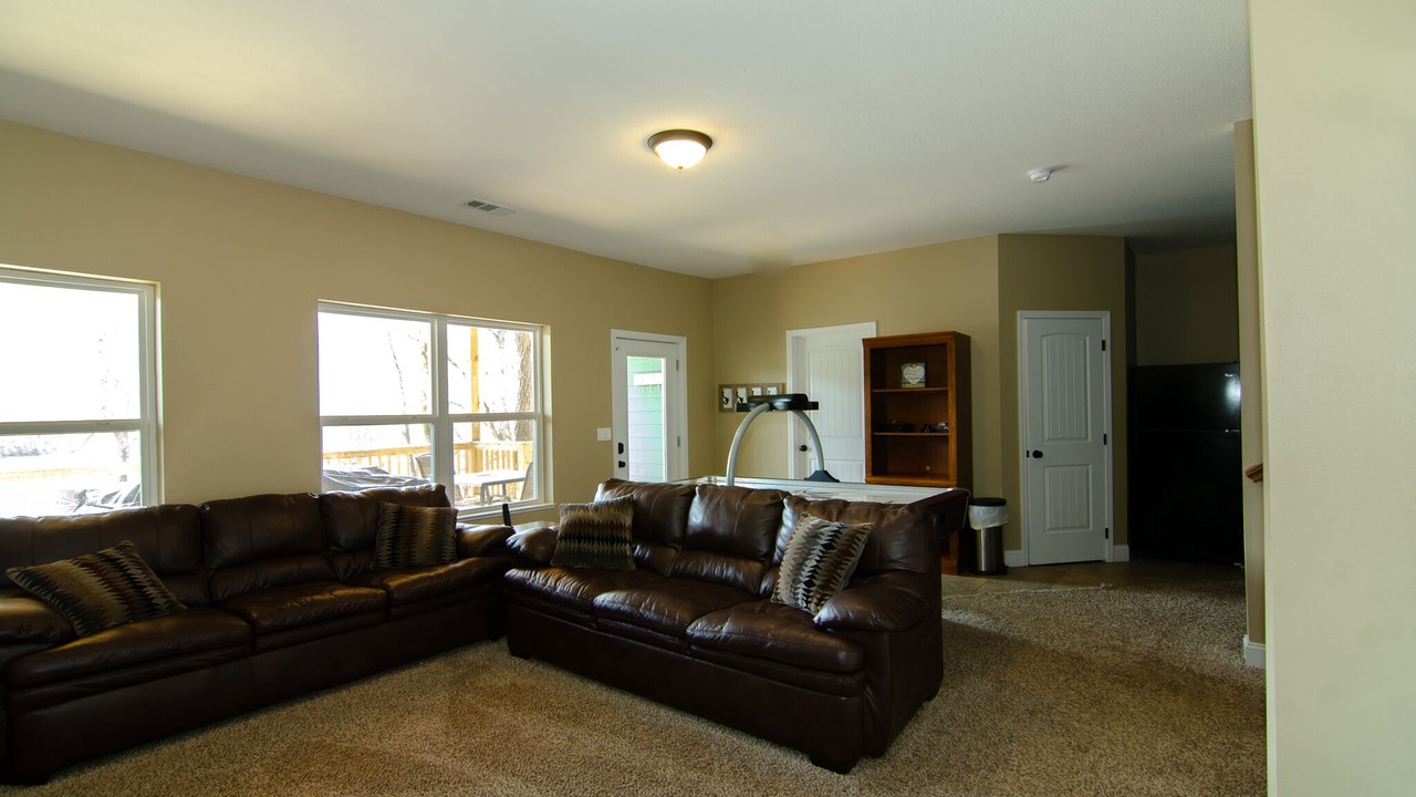 Photo of Livingroom in La Follette