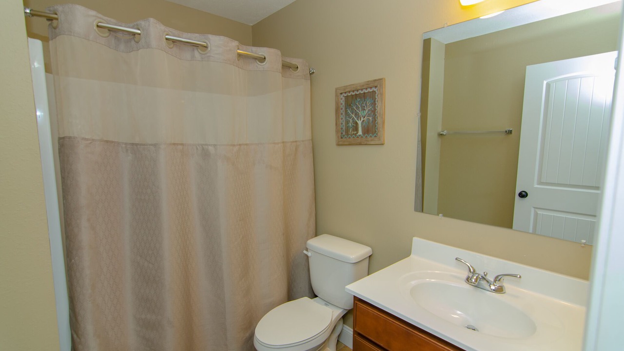 Photo of Bathroom in La Follette