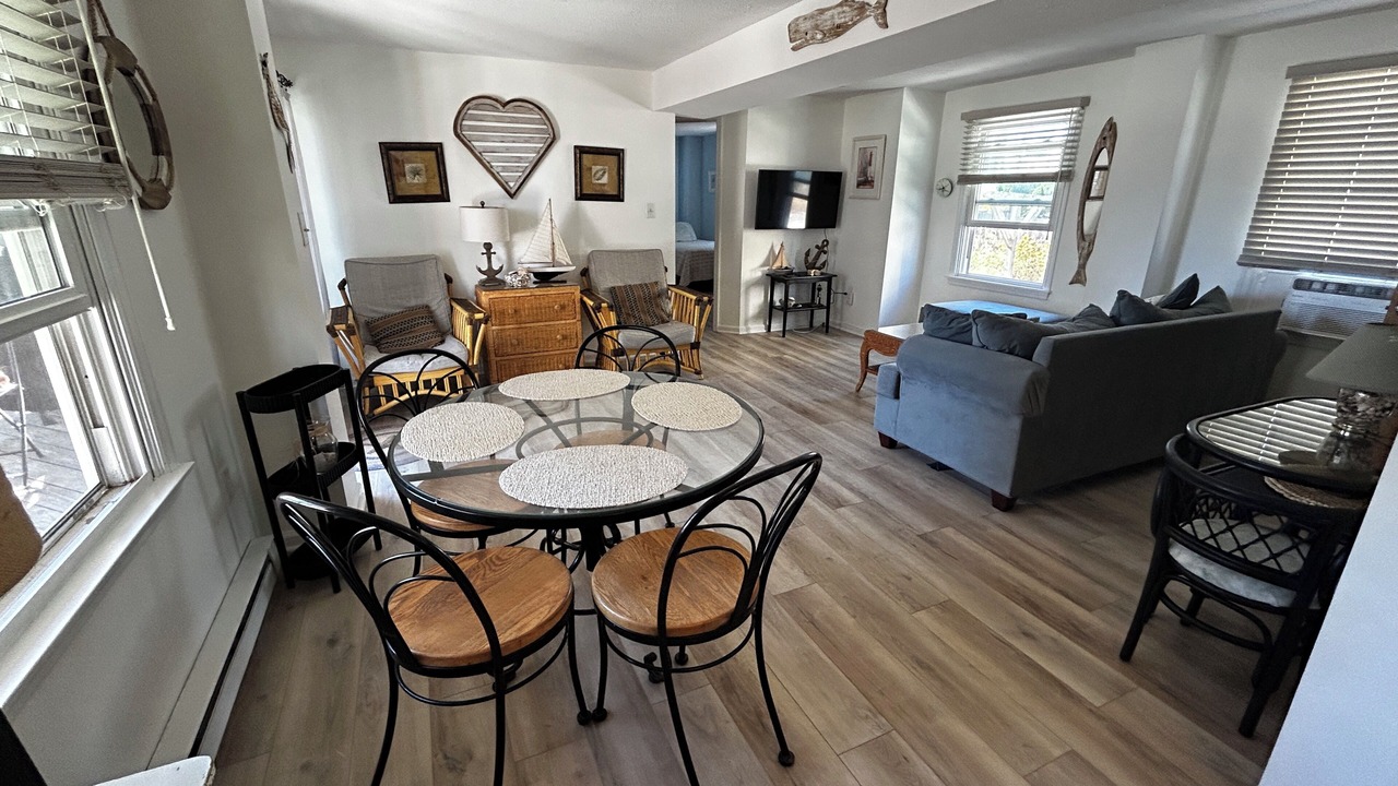 Photo of Livingroom in South Beach Haven