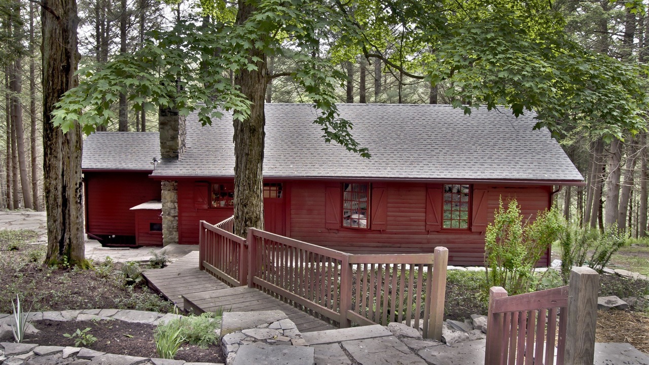 Photo of Outdoor in Milford