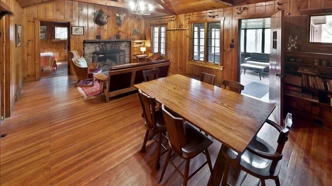 Photo of Bedroom in Milford