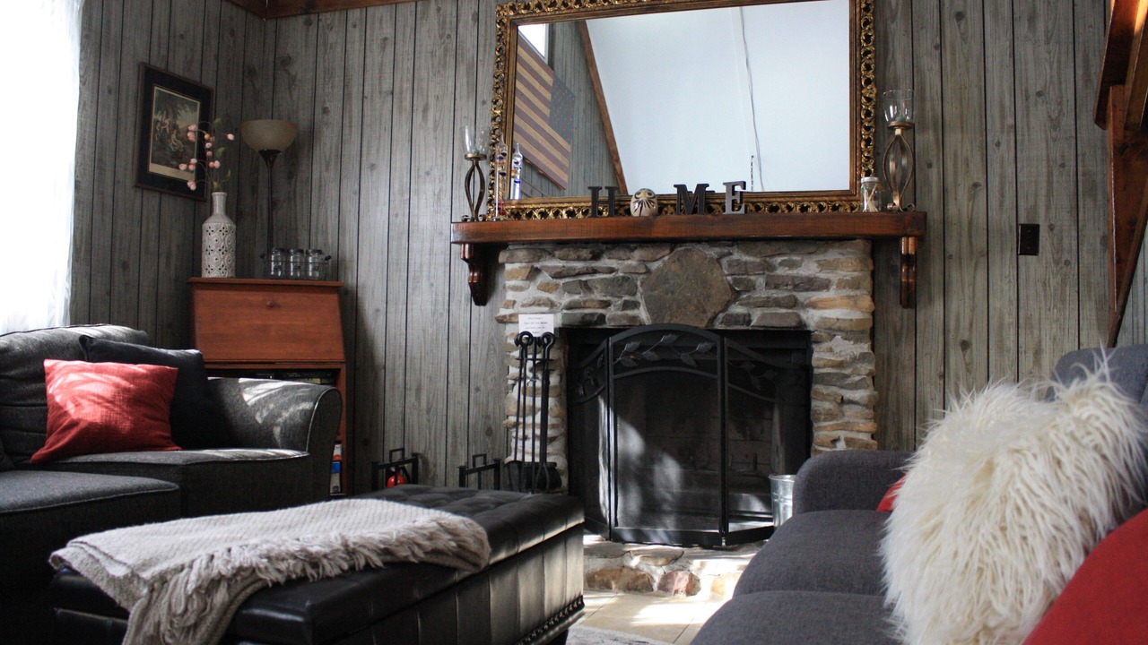 Photo of Livingroom in Pocono Summit