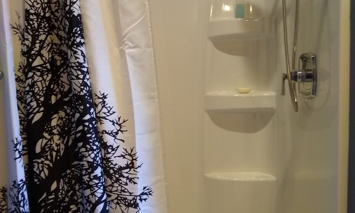 Photo of Bathroom in McArthur