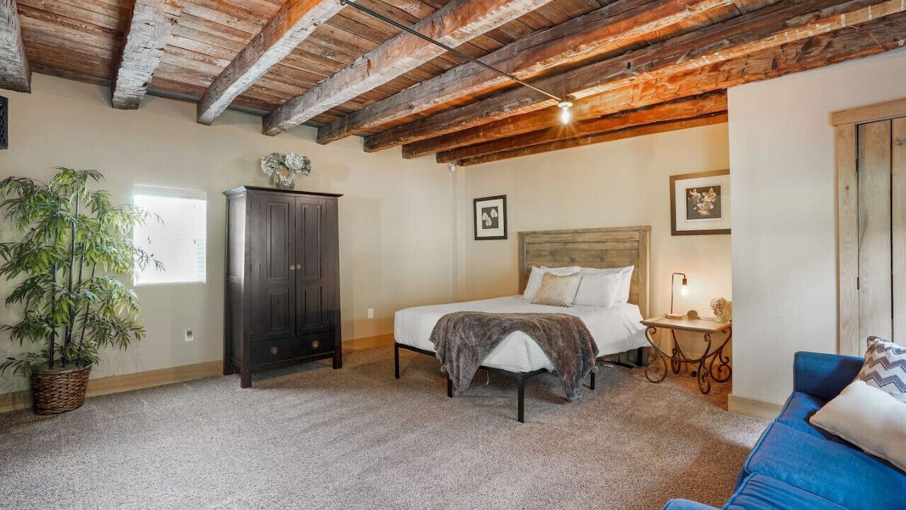 Photo of Bedroom in Sugar Grove