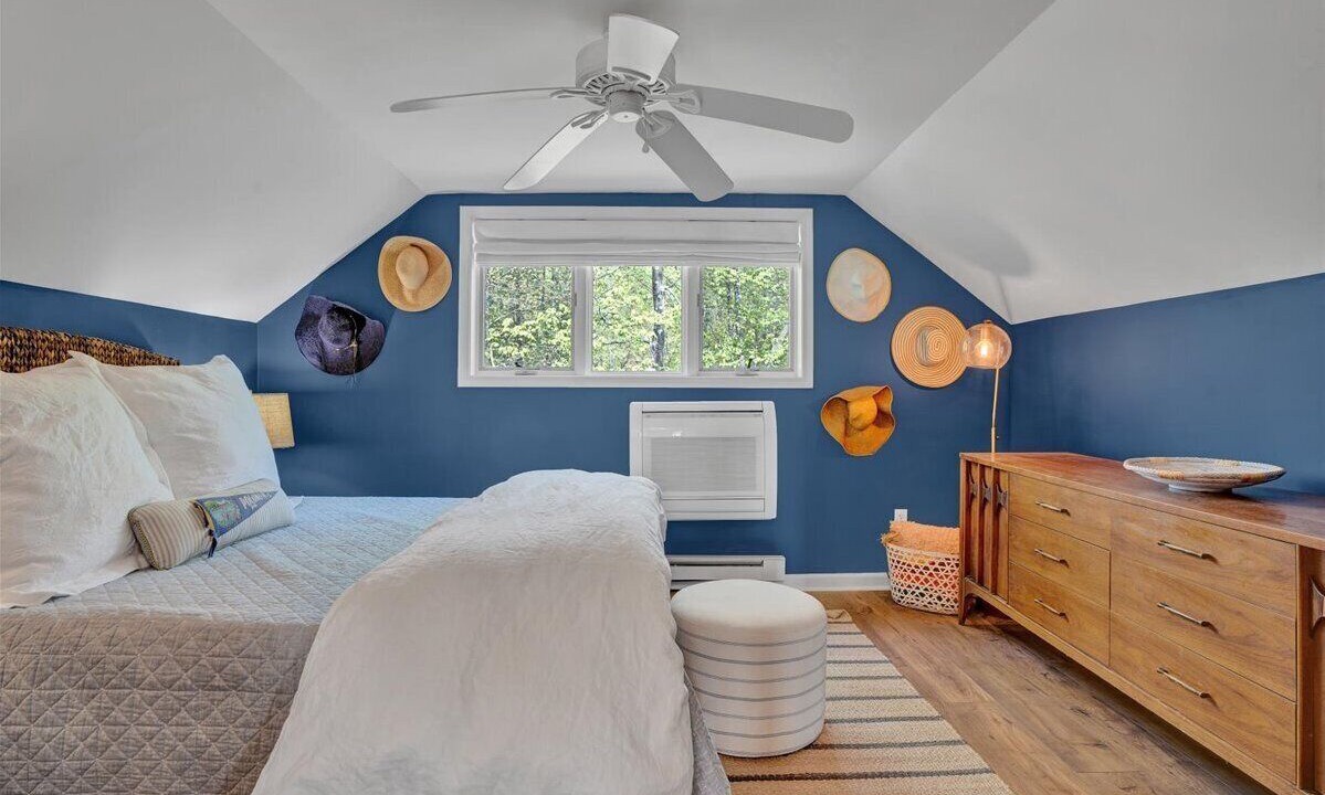 Photo of Bedroom in Pocono Lake