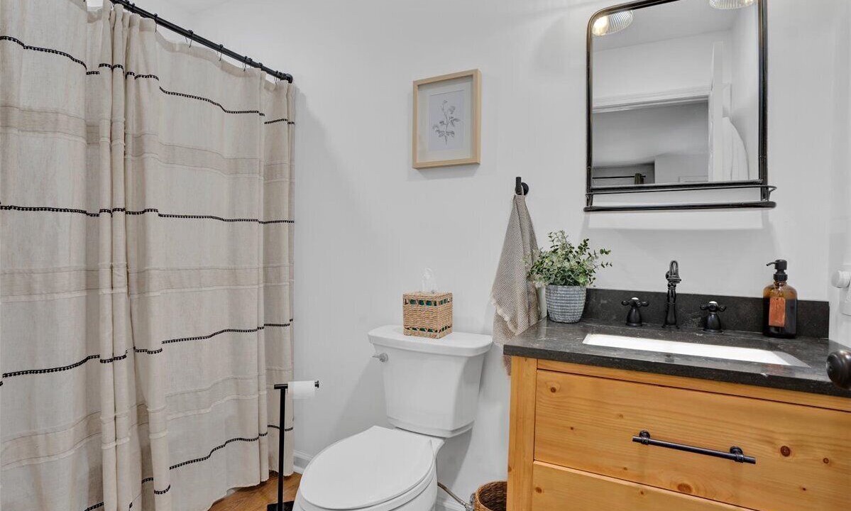 Photo of Bathroom in Pocono Lake