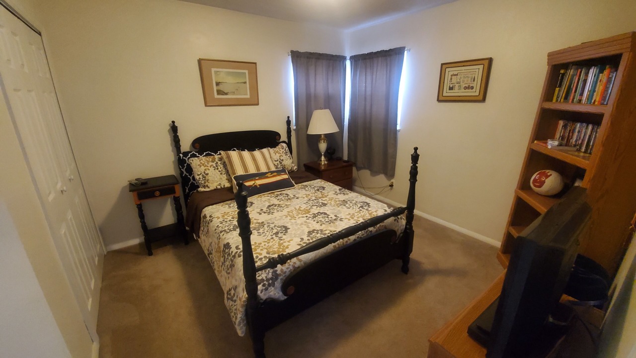 Photo of Bedroom in Westlake
