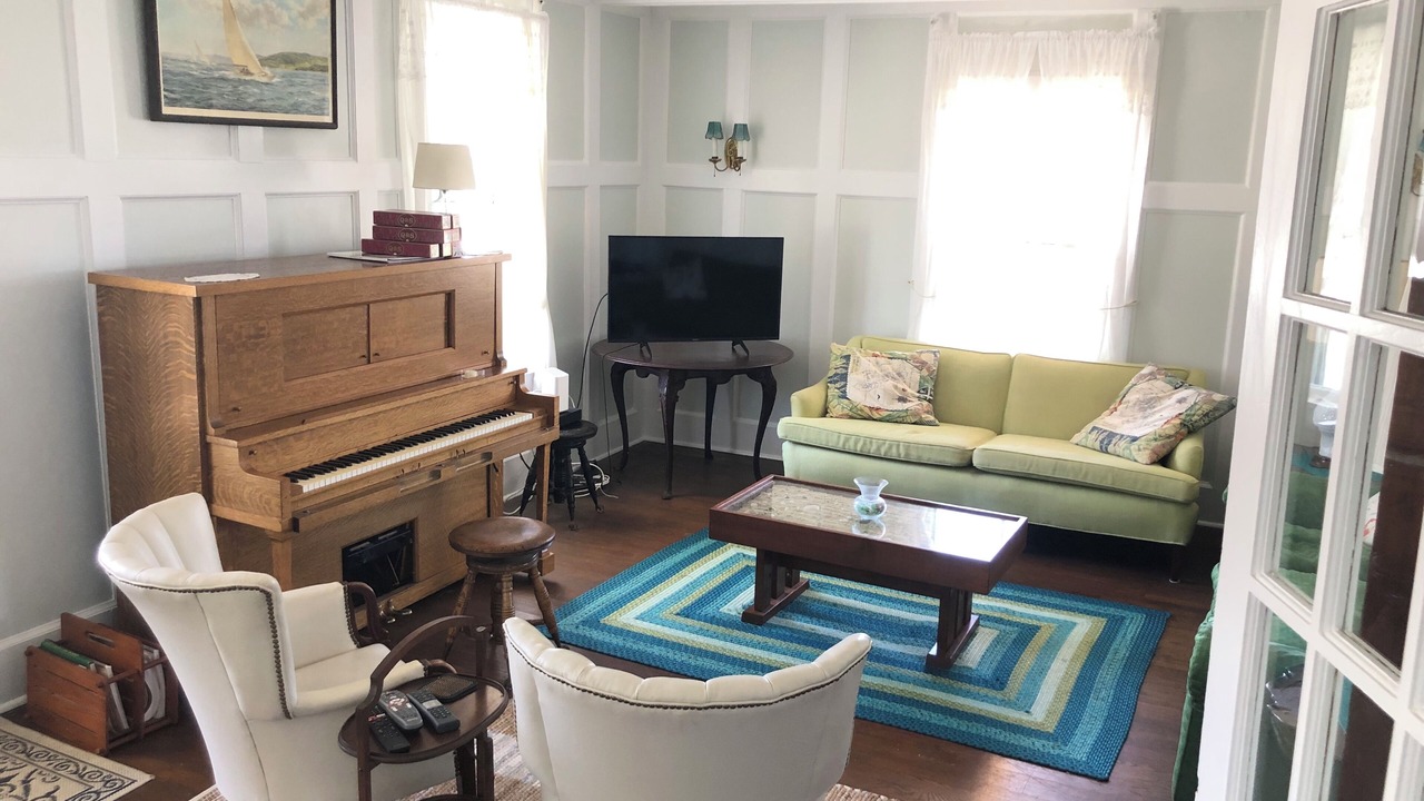 Photo of Bedroom in Avon