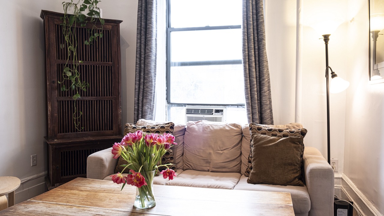 Photo of Livingroom in Central Park West