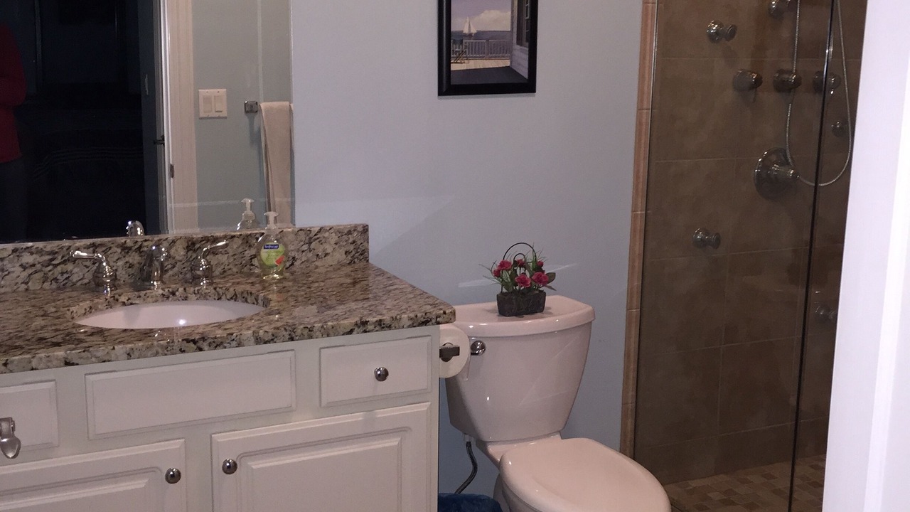 Photo of Bathroom in Geneva-on-the-Lake