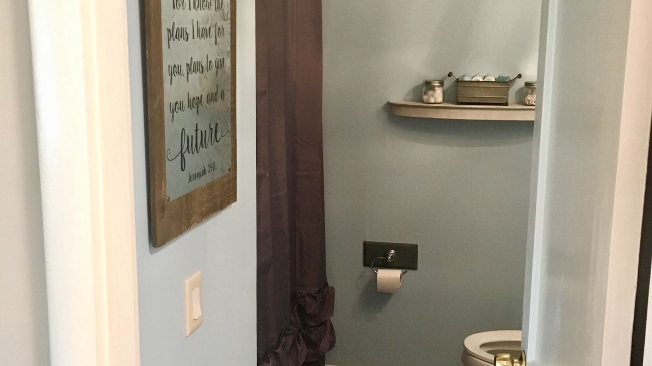Photo of Bathroom in Cloverhill