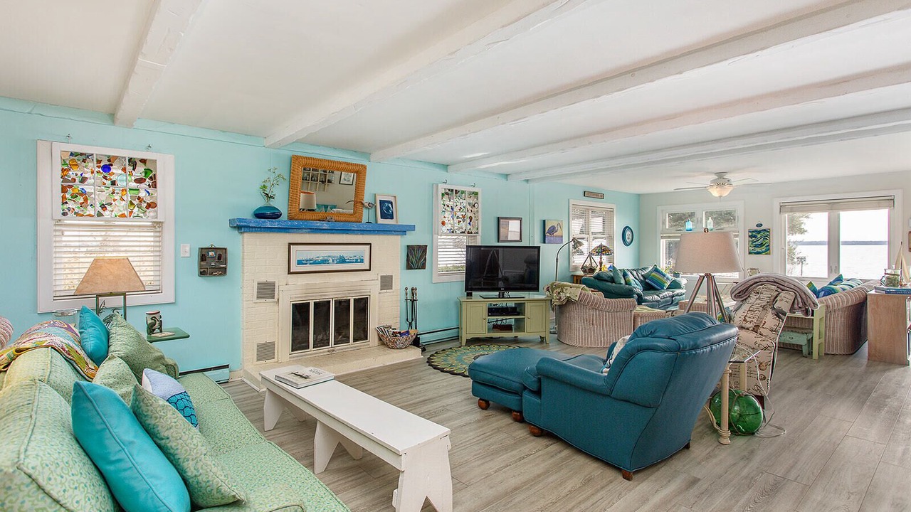Photo of Livingroom in Chestertown