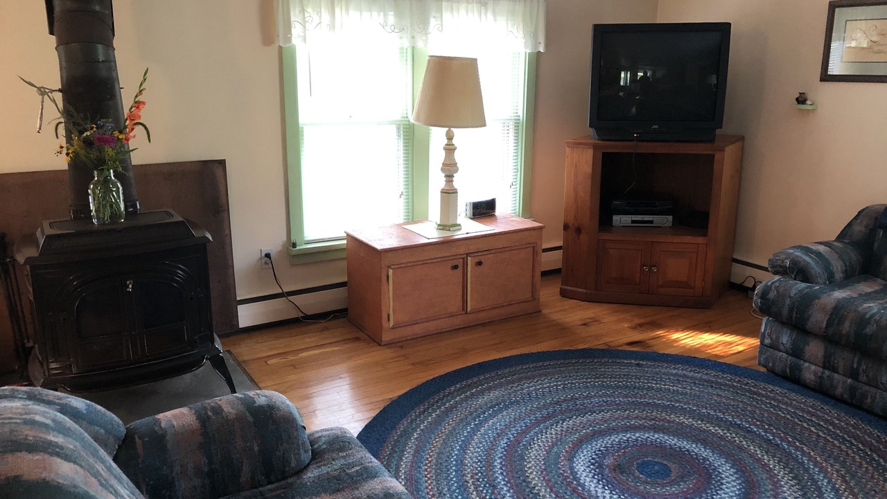 Photo of Livingroom in Spring Mills