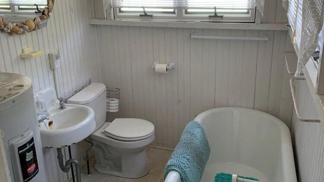 Photo of Bathroom in Cape May Point