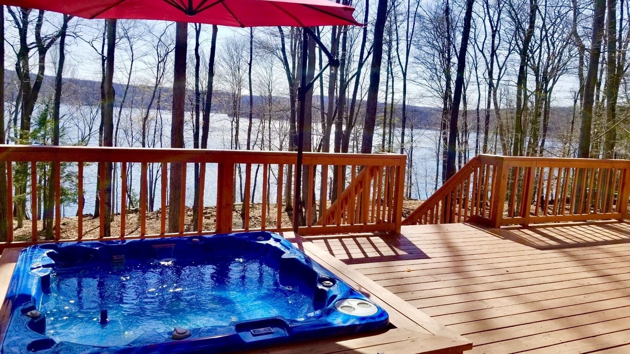 Photo of Outdoor in Wallenpaupauk Lake Estates